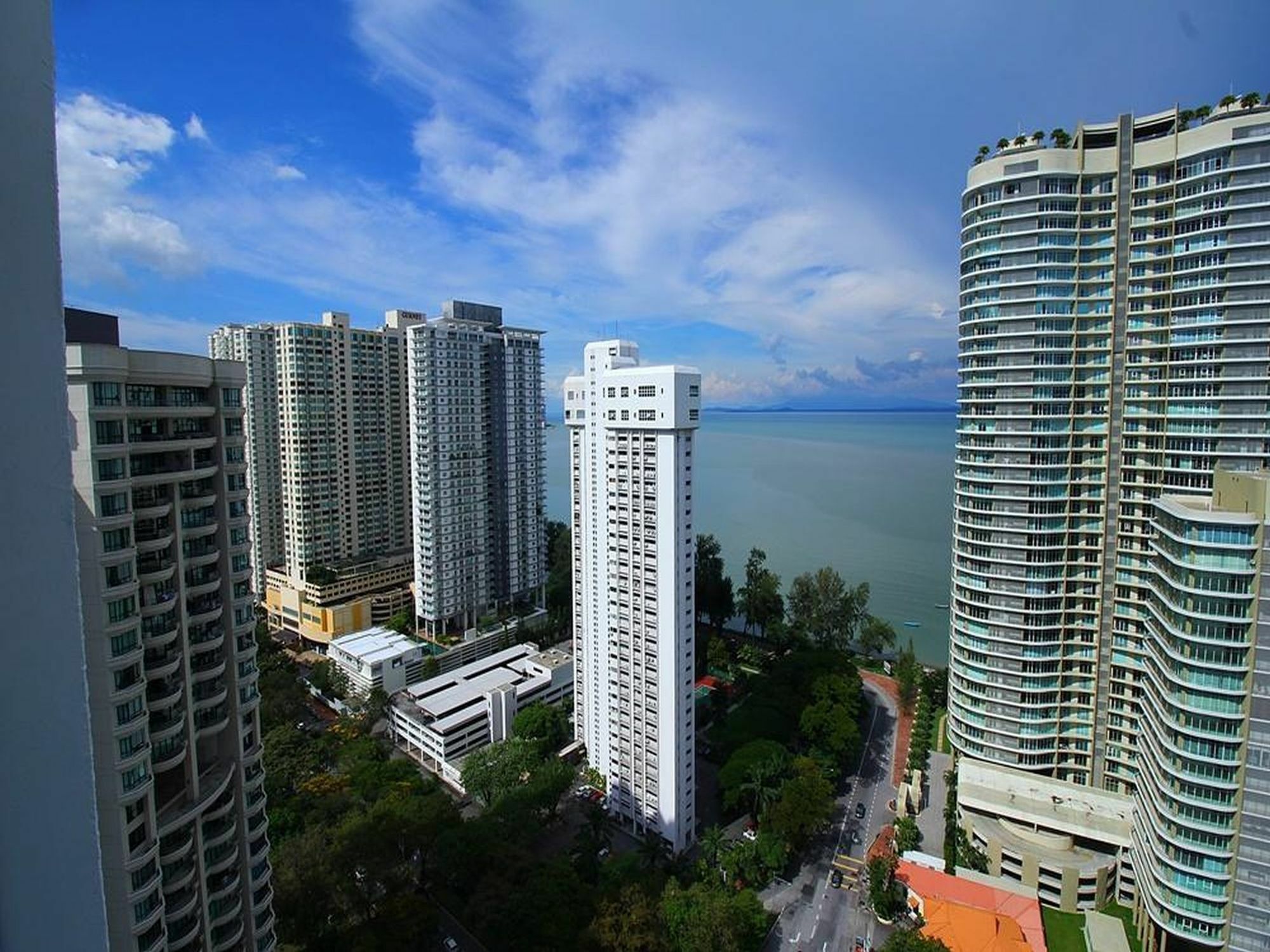 Mansion One Service Apartment George Town Eksteriør bilde