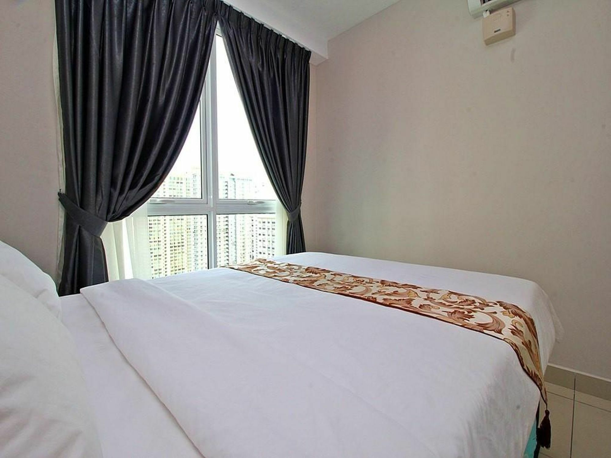 Mansion One Service Apartment George Town Eksteriør bilde