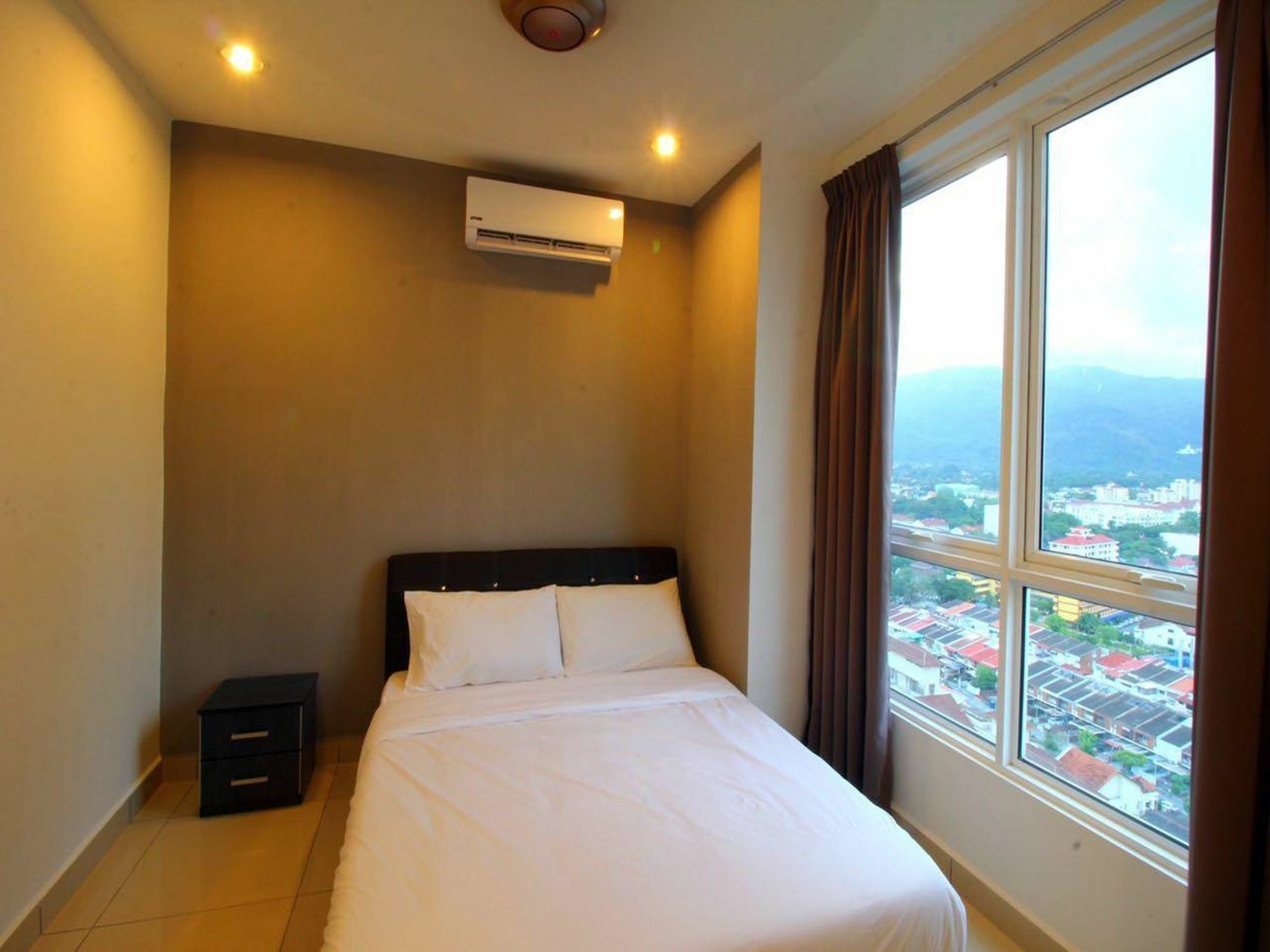 Mansion One Service Apartment George Town Eksteriør bilde