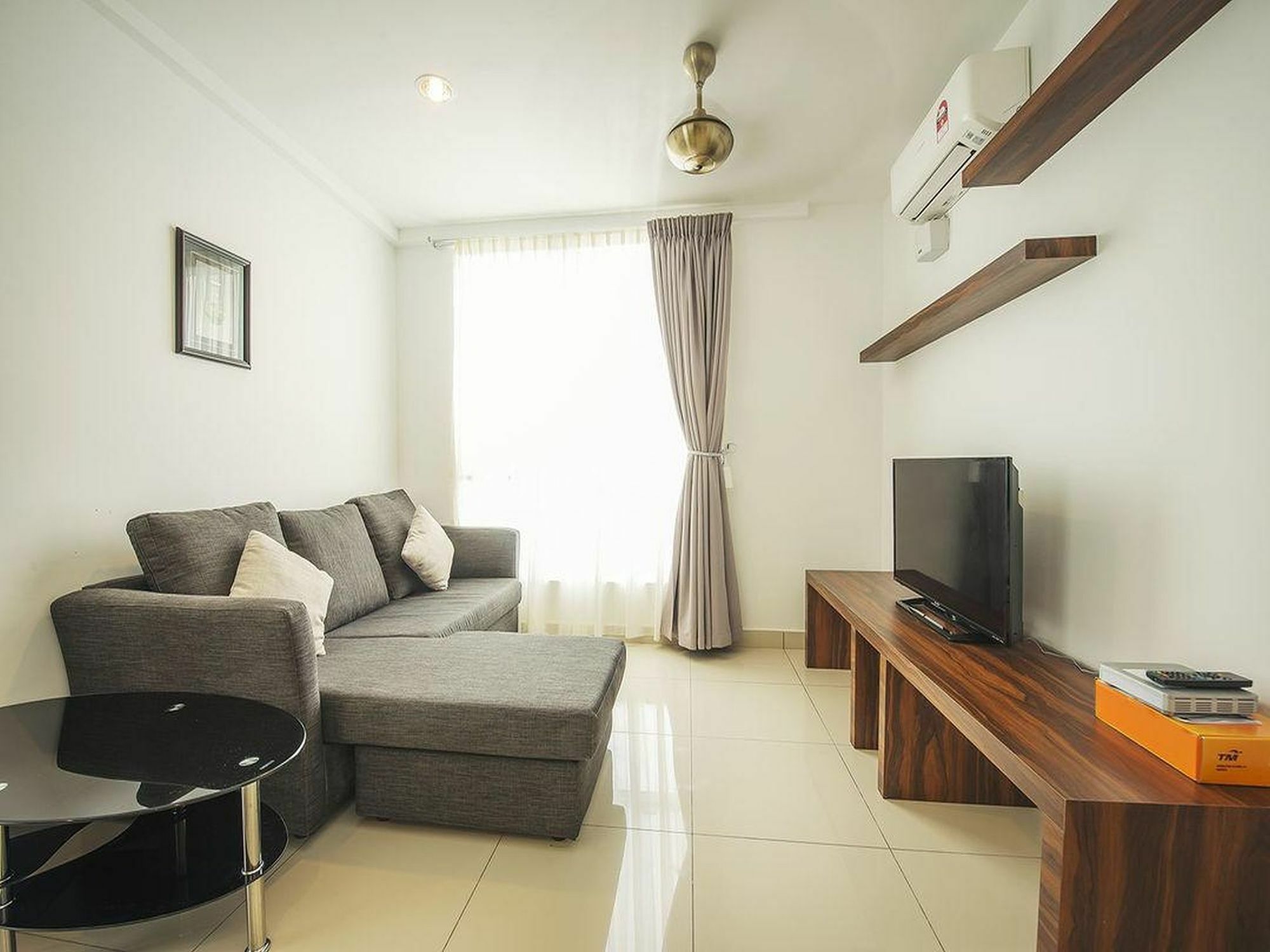 Mansion One Service Apartment George Town Eksteriør bilde